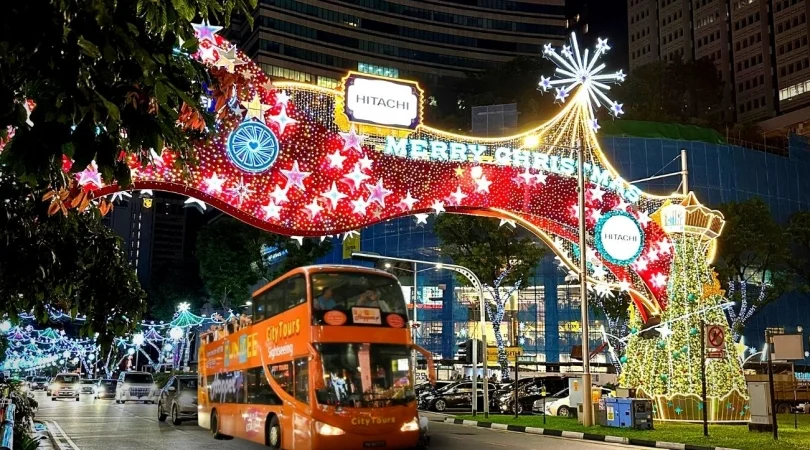 クリスマス特別ライトアップツアー！オープントップバスでイルミネーション鑑賞＋リバークルーズ体験