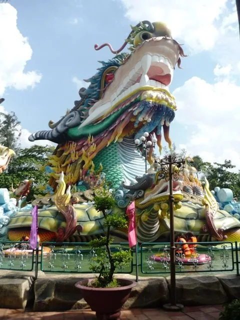 スイティエン公園（ホーチミン発）