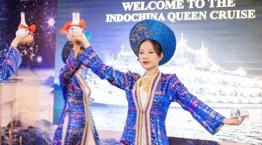 【ホーチミン・クルーズ】サイゴン川ディナークルーズ 「インドシナ・クイーン号（Indochina Queen）」